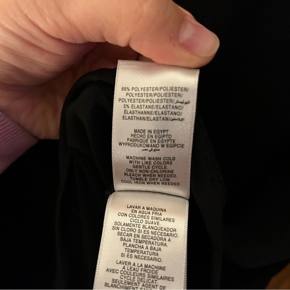 Ellen Tracy Black Blouse with Elastic Sleeve - Size XS - Picture 5 of 5